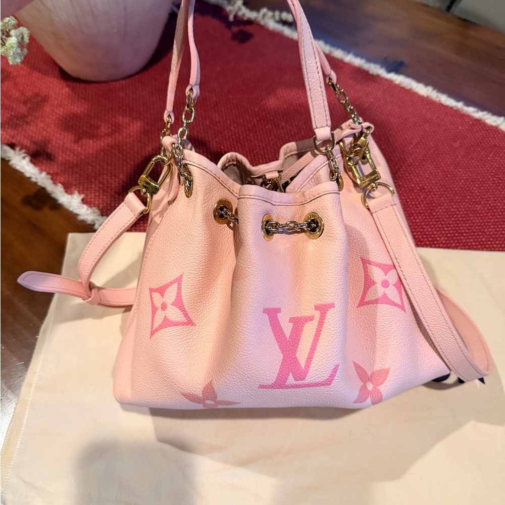 Louis Vuitton Empreinte Pink Monogram Bundle Leather Drawstring Shoulder Bag